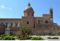 Photo Reference of Building Palermo 0011